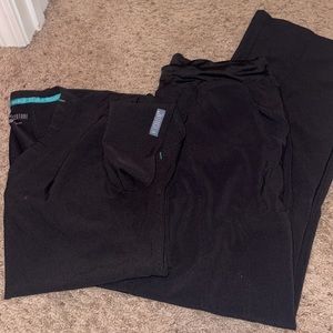 Black med couture medium scrub set